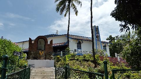 Holy Cross Chapel Baradi - Download Goa Photos