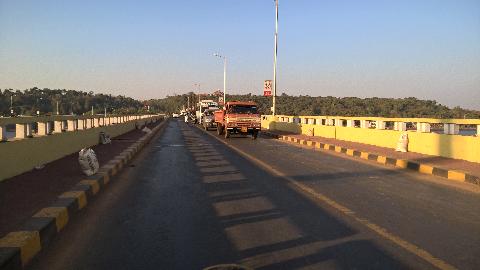  Old Mandovi Bridge- Download Goa Photos